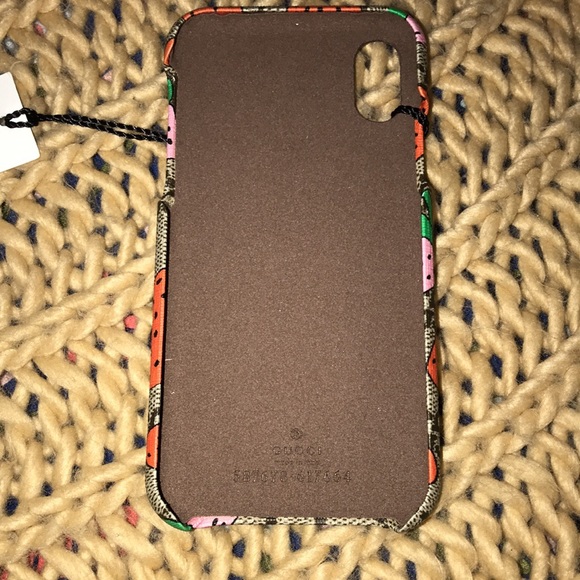 🖤NWT GUCCI AUTHENTIC LIMITED EDITION GG STRAWBERRY SUPREME iPHONE X XS🖤 - Picture 6 of 7